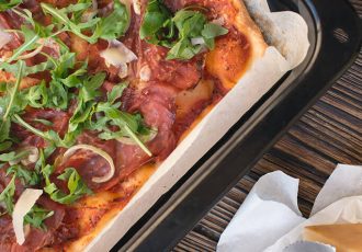 foodiesfeed.com_homemade-pizza-crop.jpg